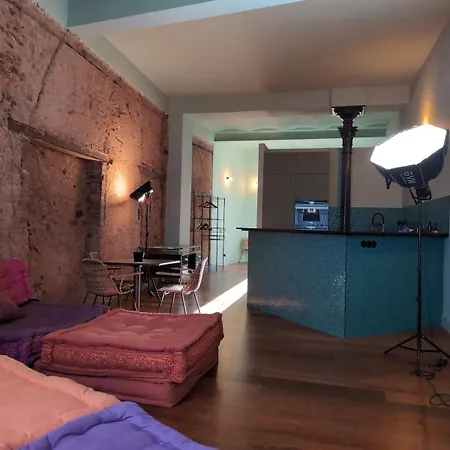 Designer Loft In Center Lejlighed Trier