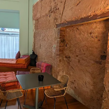 Designer Loft In Center Apartment Trier